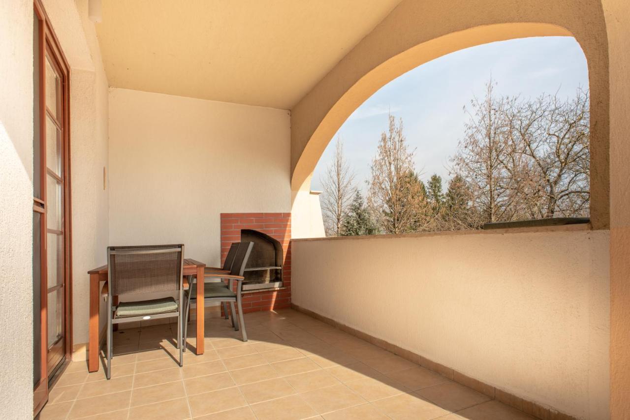 Modor Apartman Alsópáhok Bagian luar foto