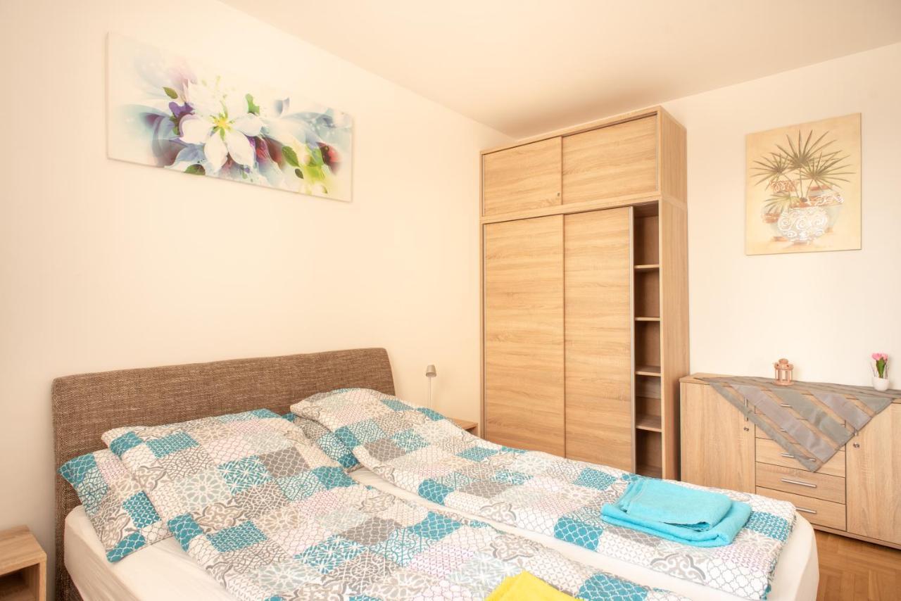 Modor Apartman Alsópáhok Bagian luar foto